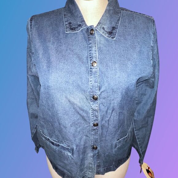 NWT 80s Vintage Cherokee Embroidered Denim Button Up Shirt Size Large B1 - Picture 3 of 9